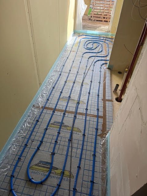 12 Woningen + 42 Appartementen — vloerverwarming 7